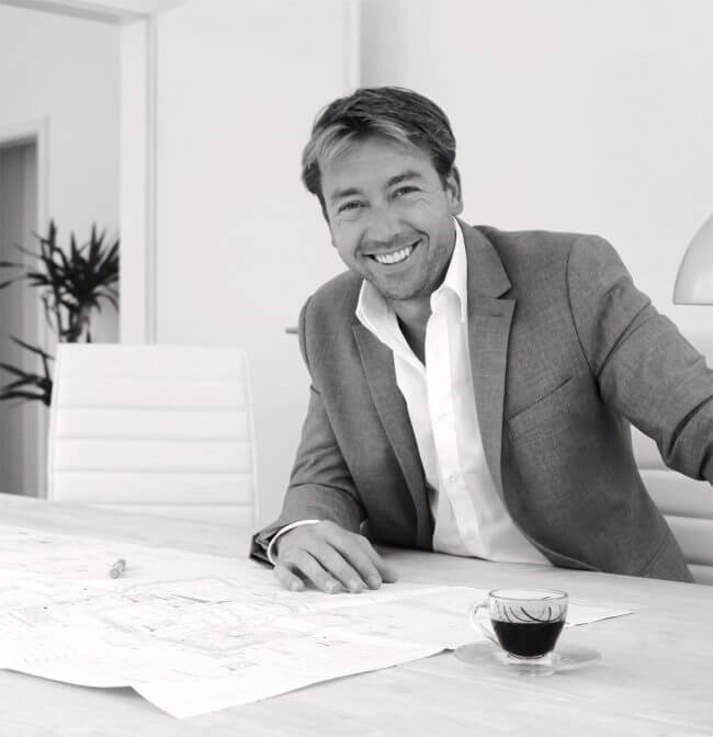 Jörg Aichinger, DEKRA-geprüfter Bausachverständiger für Ebensfeld